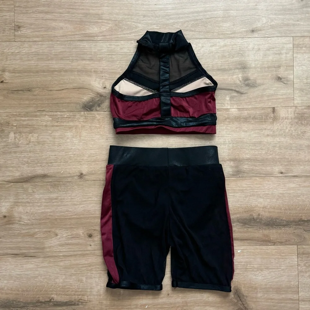 Girls preteen dance costume black and maroon halter top short set‎